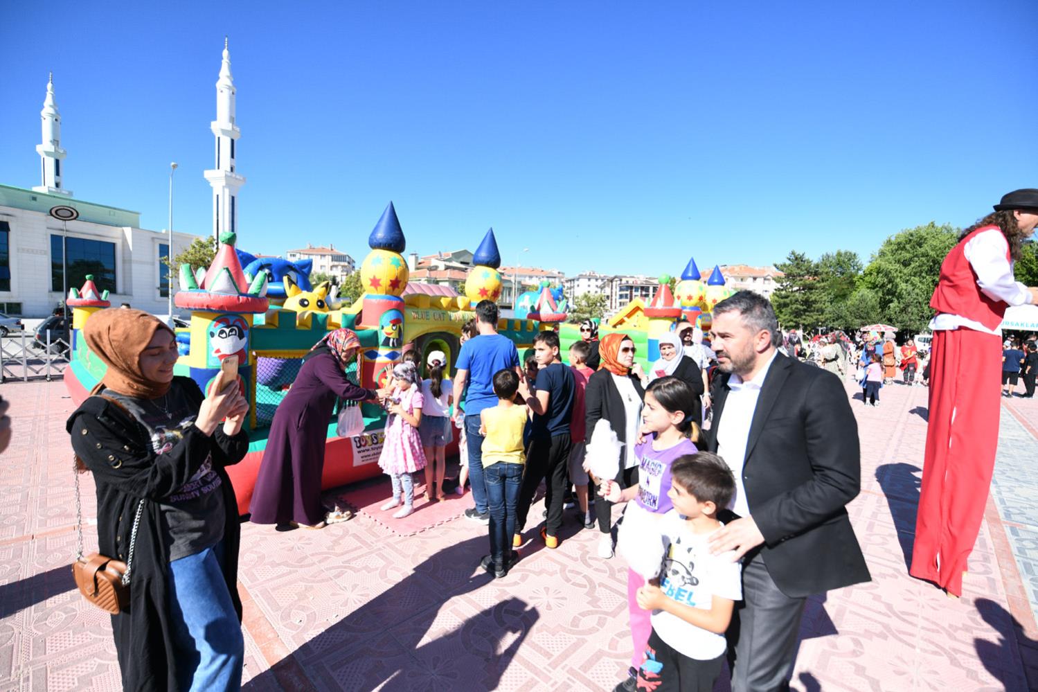 Yükleniyor...