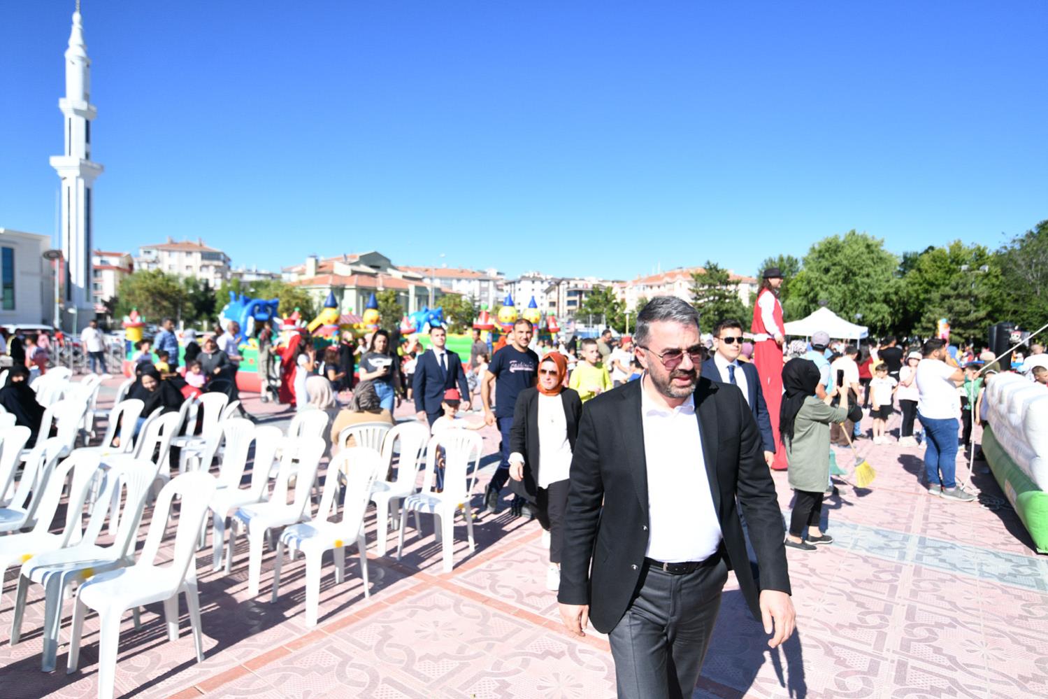 Yükleniyor...
