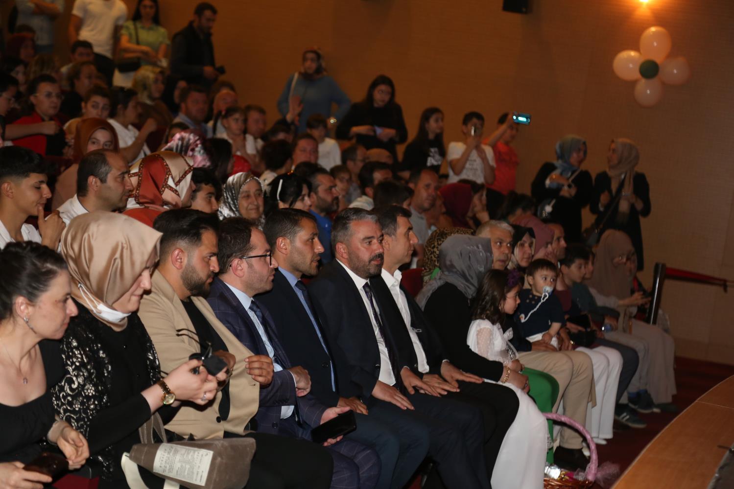 Yükleniyor...