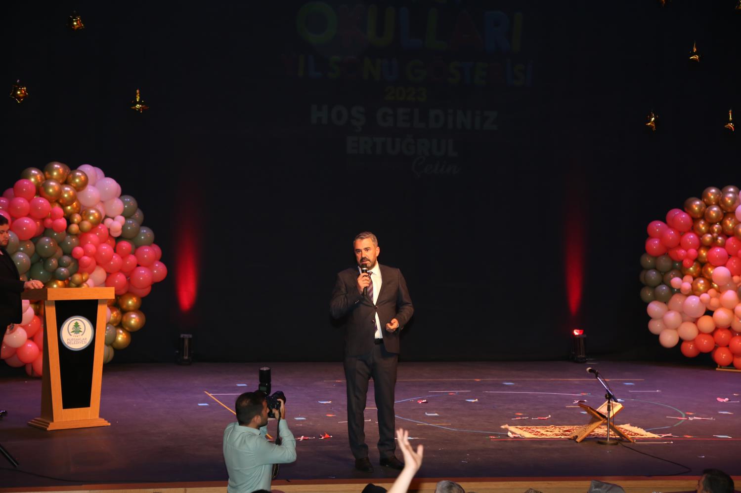Yükleniyor...