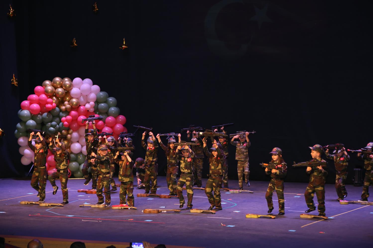 Yükleniyor...