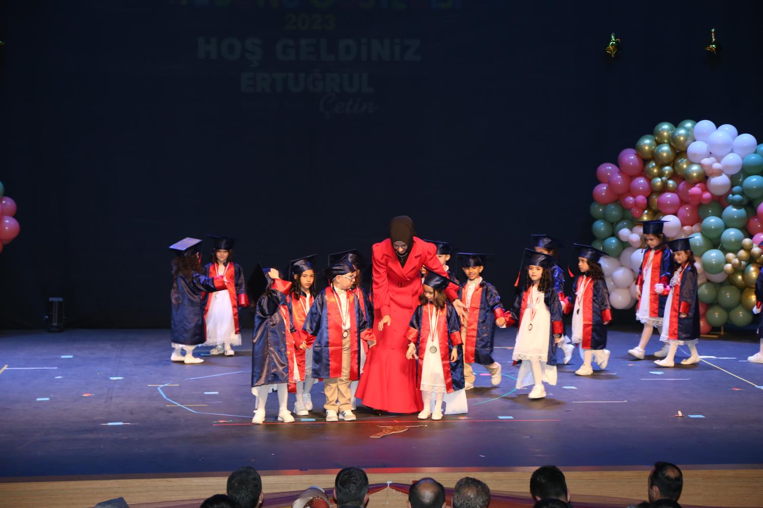 Yükleniyor...