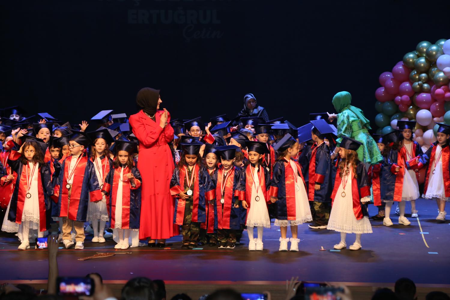 Yükleniyor...